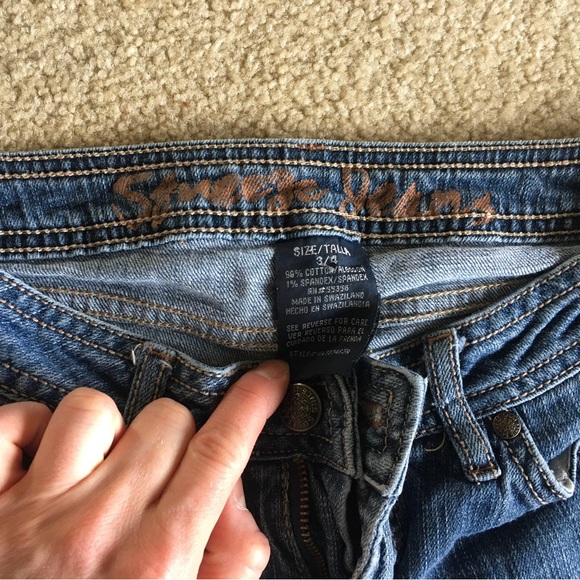 Squeeze Jeans size 3/4 Medium wash - Picture 2 of 5